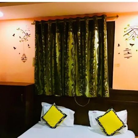 Hotel Hridey Inn Нью-Дели Экстерьер фото
