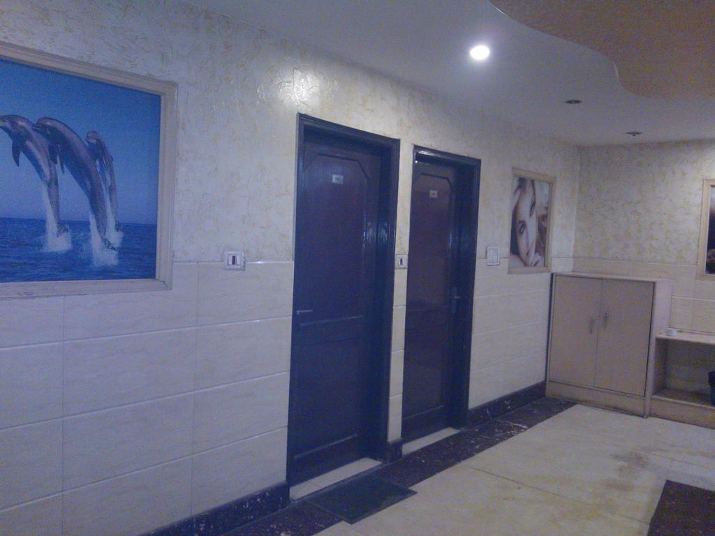 Hotel Hridey Inn Нью-Дели Экстерьер фото